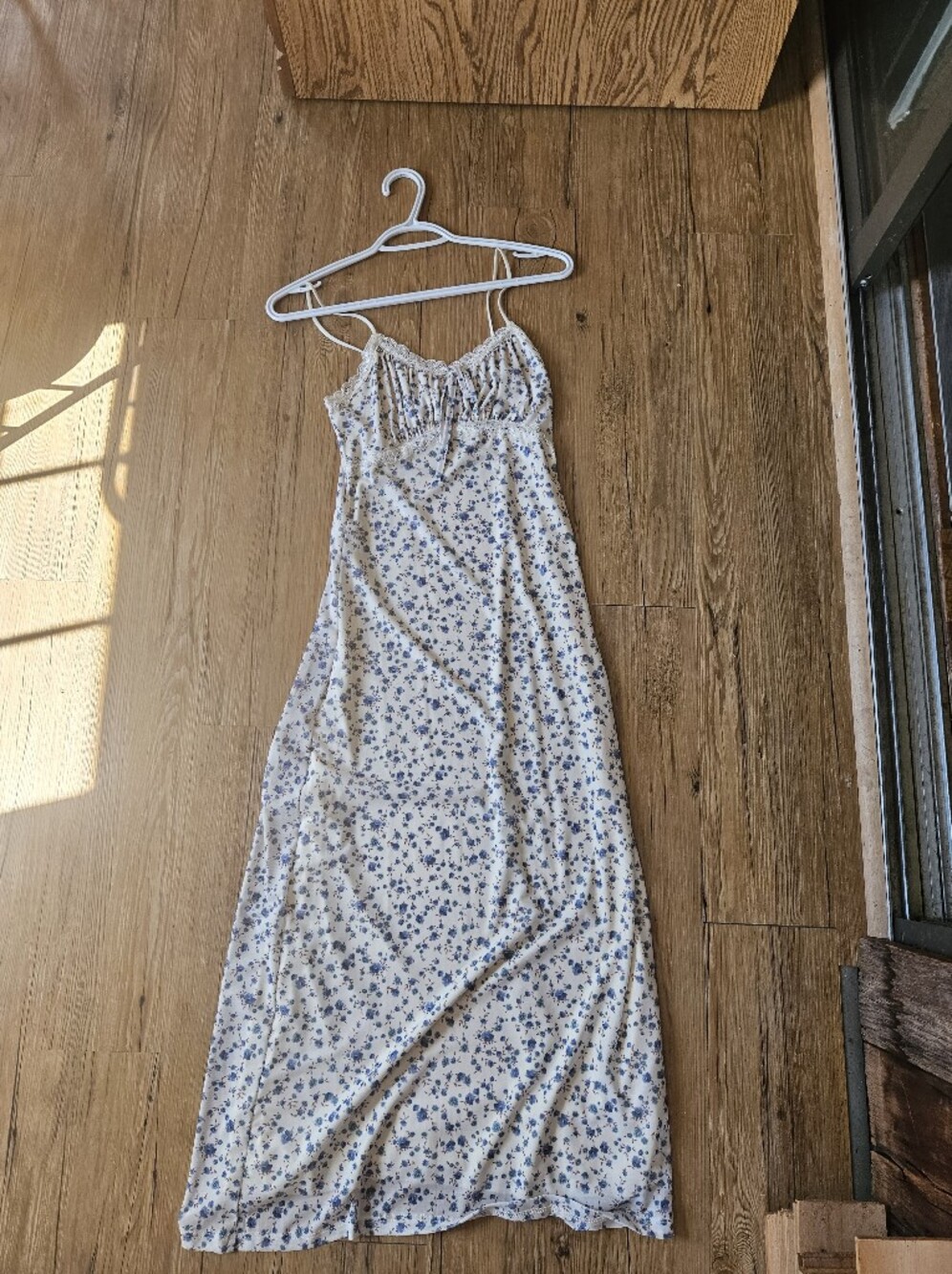 Floral Spaghetti-Strap Maxi Dress in Cream and Blue